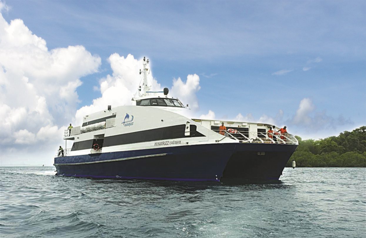 Makruzz sailing near Andaman Island - Andaman & Nicobar Islands, India