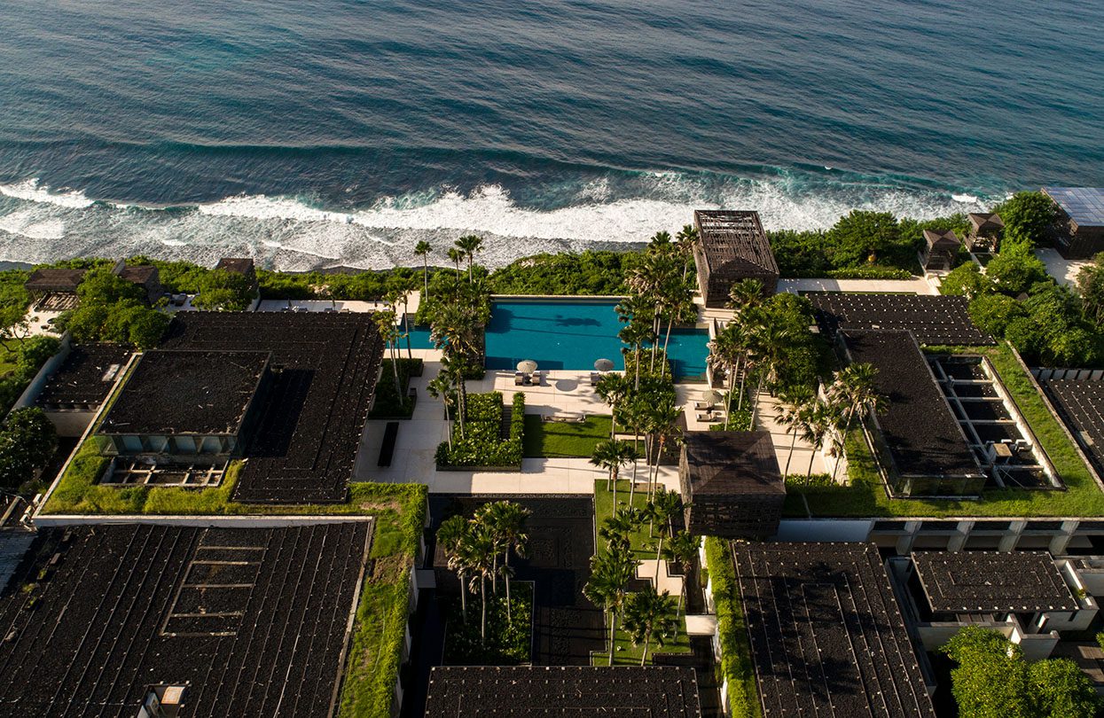 Alila Villas Uluwatu at the Cliff's Edge with roof covered in volcanic batu chandi lava stone, image by Alila Villas Uluwatu, Bali